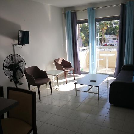 Lobelia Apartments ليماسول المظهر الخارجي الصورة