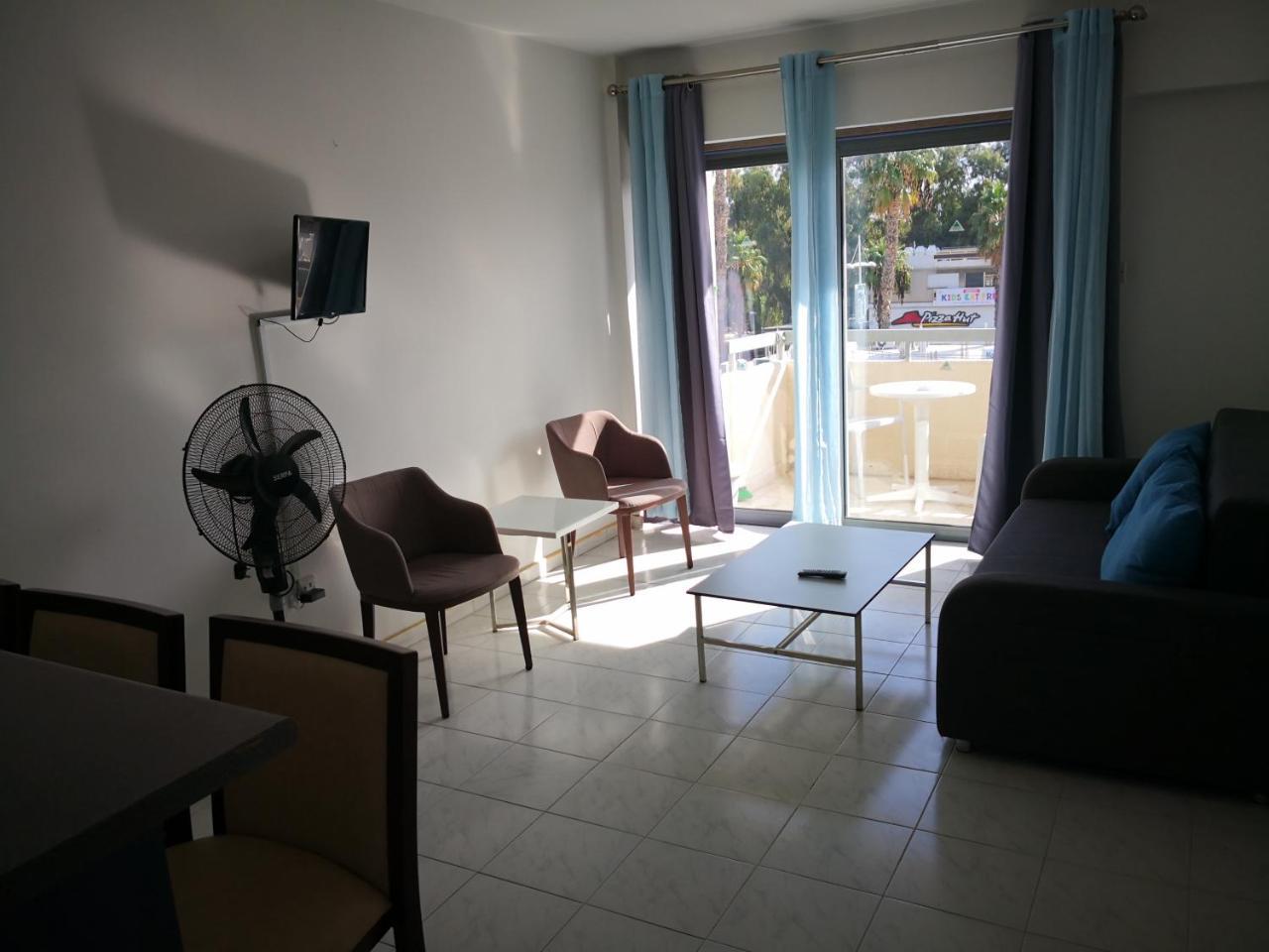 Lobelia Apartments ليماسول المظهر الخارجي الصورة