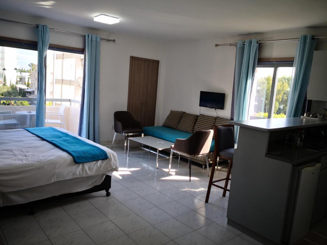 Lobelia Apartments ليماسول المظهر الخارجي الصورة