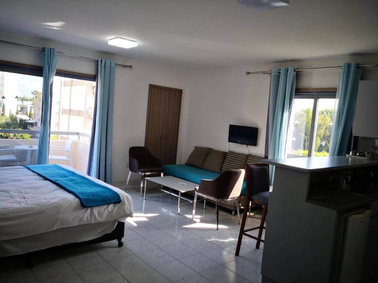 Lobelia Apartments ليماسول المظهر الخارجي الصورة