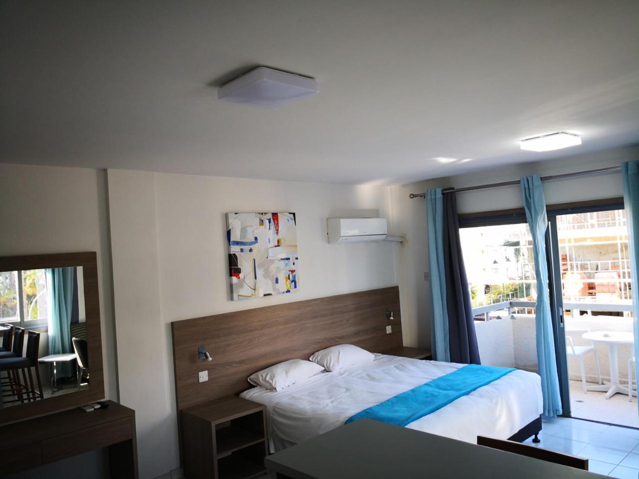 Lobelia Apartments ليماسول المظهر الخارجي الصورة